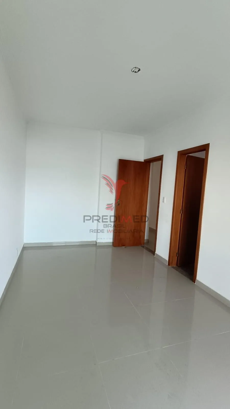 Imagem Apartamento com varandão novo de 3 Suites á venda com vista mar no Tupi, Praia Grande