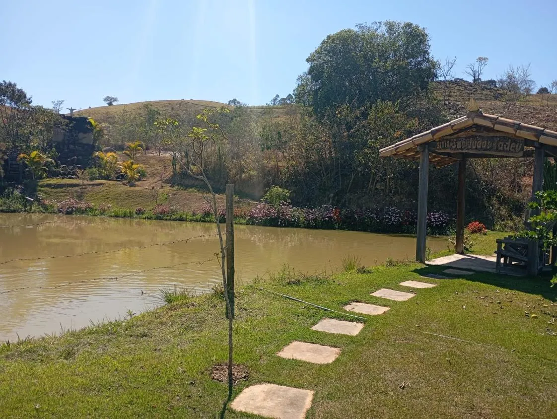 Imagem Vendo excelente sítio/fazendinha em Piedade dos Gerais/MG, com 30 hectares de terra
