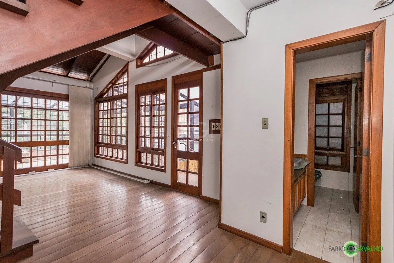 Imagem Casa para Venda - 307m², 4 dormitórios, sendo 2 suites, 3 vagas - Higienópolis
