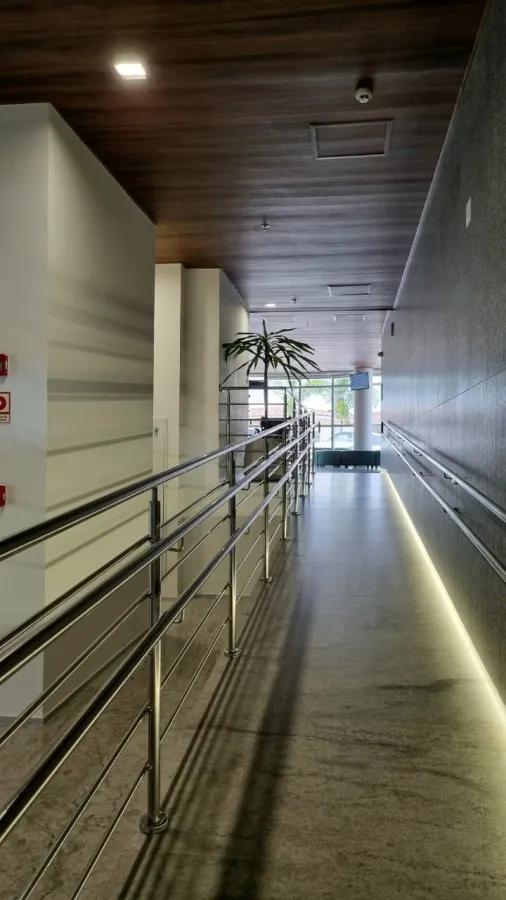 Imagem Sala Comercial / Nova para Venda em Maceió, Gruta de Lourdes, 1 banheiro, 1 vaga