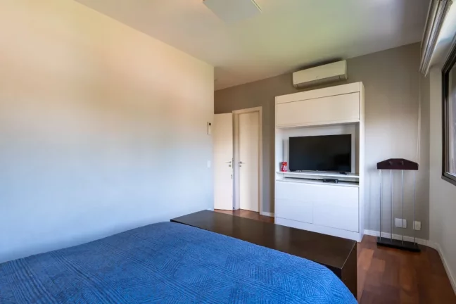 Imagem Apartamento à venda em São Paulo, Vila Morumbi, com 3 quartos, 232m2