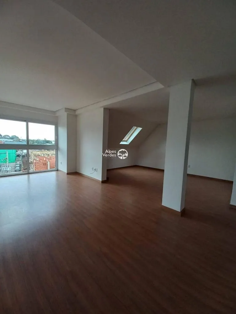 Imagem Vende-se apto próx ao centro de Gramado- 4 Quartos- R$1.730.000,00