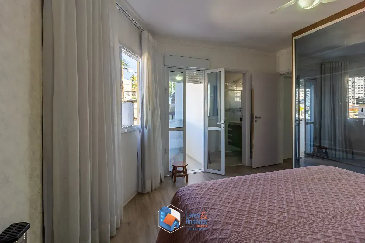 Imagem Sobrado para venda em Campininha com 3 quartos, sendo 1 suíte, 119m²