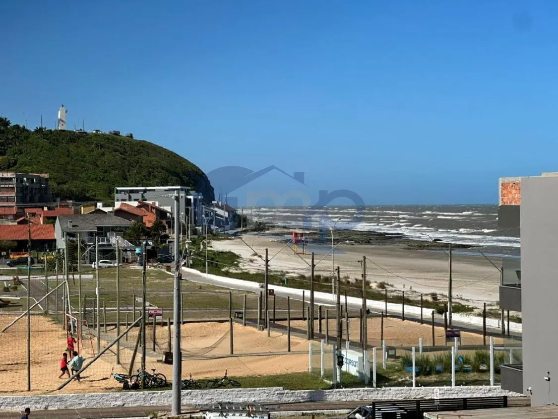 Imagem Apartamento de 2 dormitorios com vista para o mar a venda na Praia da Cal em Torres/RS