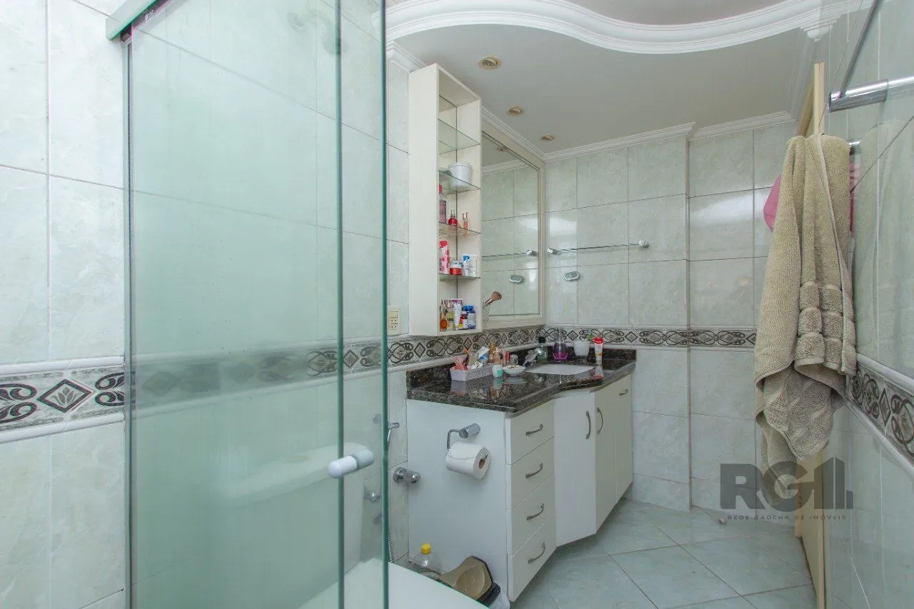Imagem Apartamento Amplo e Bem Localizado - 3 Dormitórios, Suíte e Vaga Escriturada