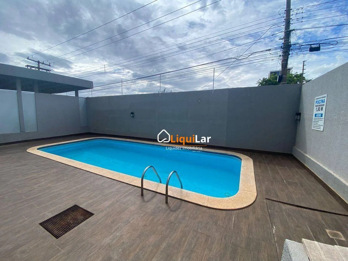 Imagem Apartamento para Locação no Edifício Pernambuco com 77 m², 3 Quartos, Suíte e 2 Vagas