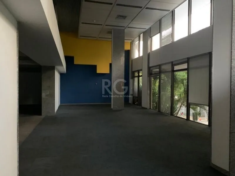 Imagem Loja para Locação/Aluguel - 500m², 0 dormitórios, 3 vagas - Moinhos De Vento