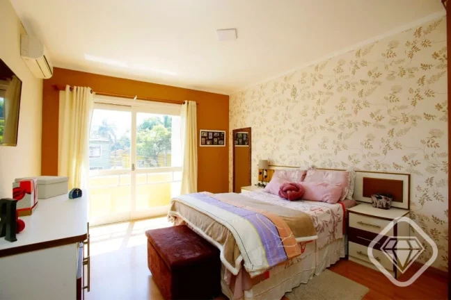 Imagem Uma casa completa e cheia de conforto no coraÃ§Ã£o de Ipanema!

Brilhante ImÃ³veis vende bela residÃ...