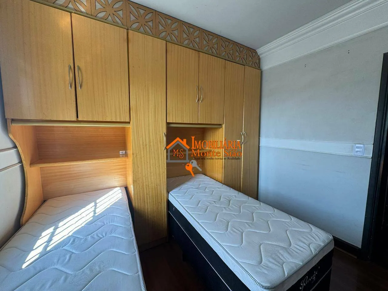 Imagem Apartamento com 2 dormitórios à venda, 59 m² por R$ 340.000,00 - Picanco - Guarulhos/SP