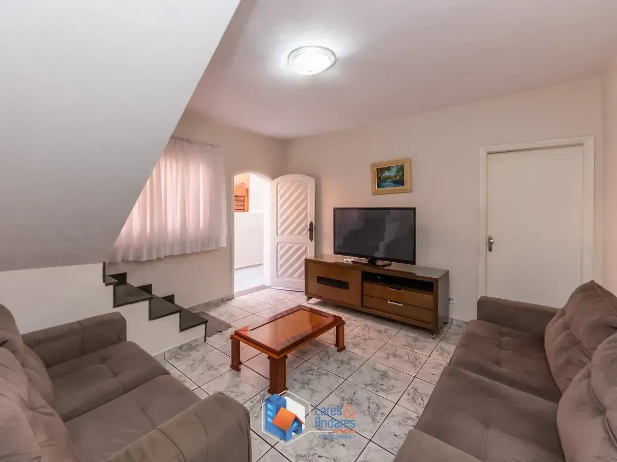 Imagem Sobrado para venda em Vila Tolstoi com 3 quartos, 102m²