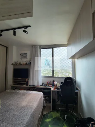 Imagem Apartamento à venda na Barra da Tijuca, Rio de Janeiro-RJ: 2 quartos, 1 sala, 1 banheiro, 1 vaga de garagem!