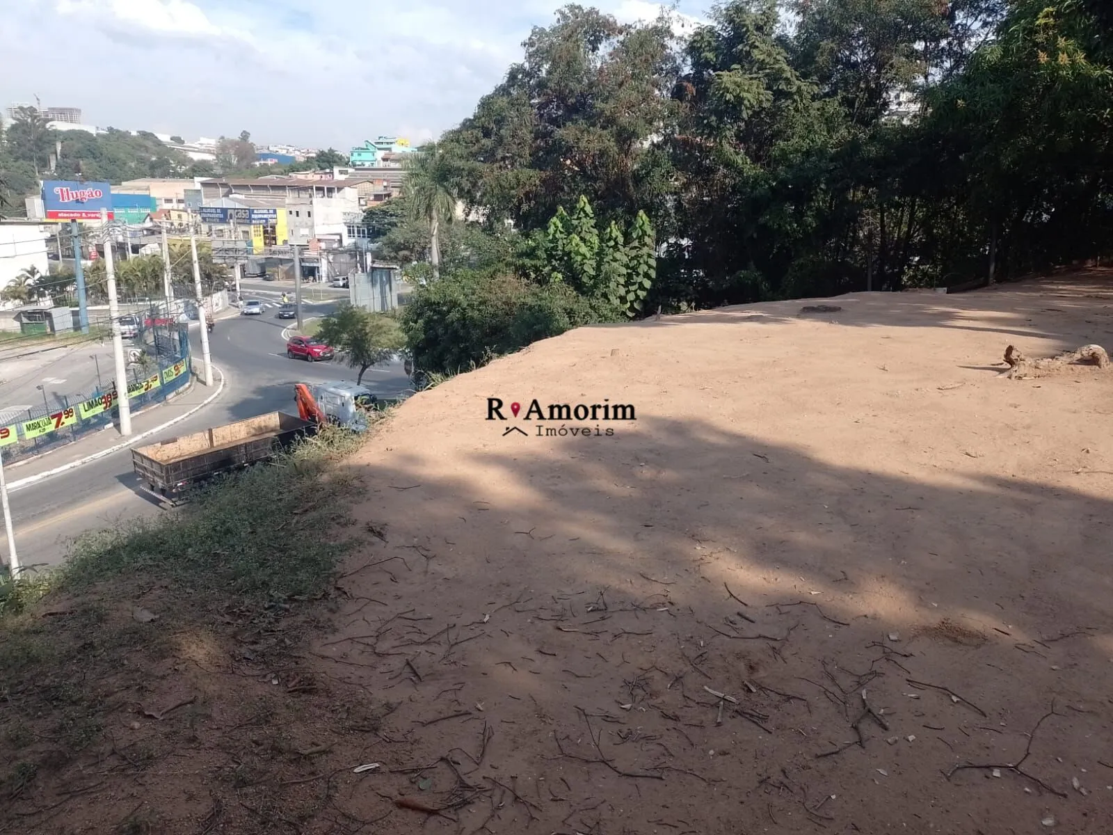 Imagem Terreno comercial a venda na Estrada Romeiros em Barueri