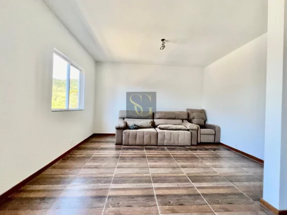 Imagem Casa para Venda em Teresópolis, Granja Guarani, 3 dormitórios, 1 suíte, 4 banheiros, 1 vaga