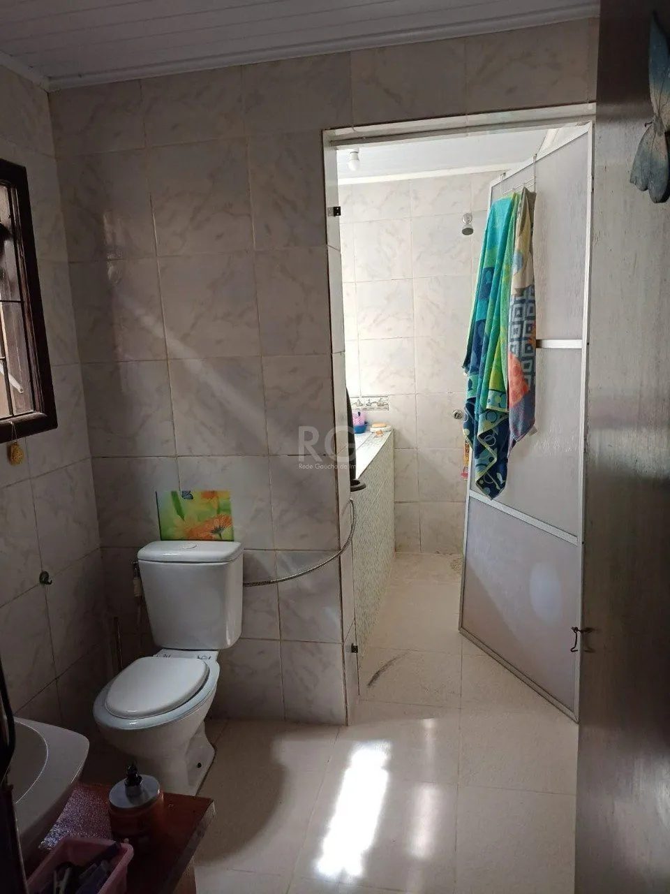 Imagem Casa 3 dormitórios, sendo 1 suite, 9 vagas - bairro Ponta Grossa Porto Alegre RS