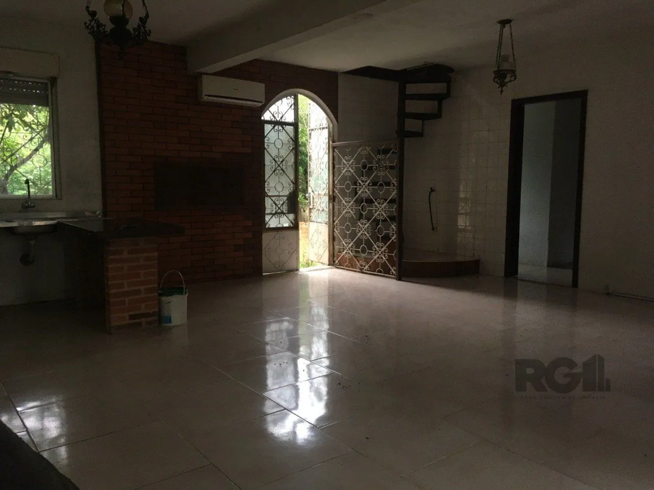 Imagem Casa em Belém Novo