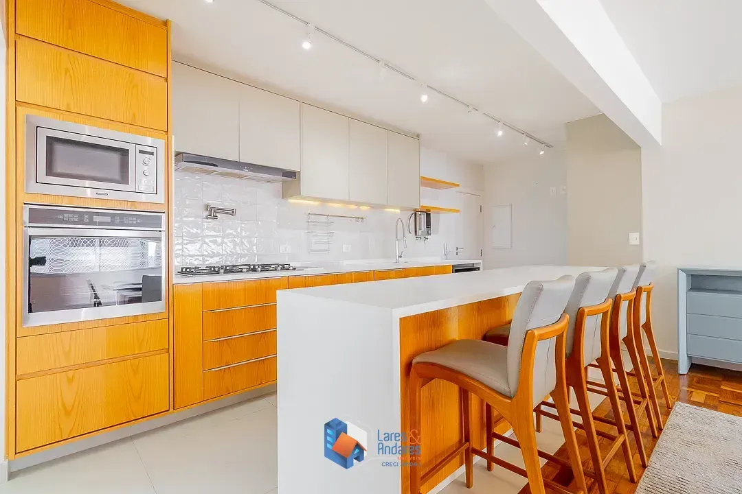 Imagem Apartamento para venda e locação em Santo Amaro com 3 quartos, sendo 1 suíte, 154m²