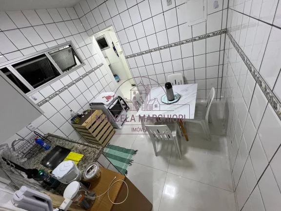 Imagem Ap 2 quartos itapuã, porcelanato, cozinha grande, área de serviço, 1 vaga