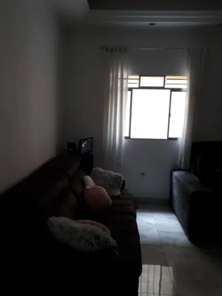 Imagem Seja bem-vindo à sua nova casa dos sonhos! Esta incrível residência de 4 quartos, sendo 2 suítes...