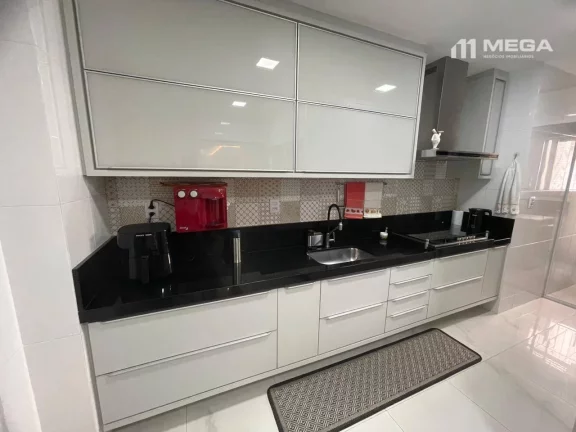 Imagem Apartamento com 3 dormitórios à venda, 130 m² por R$ 2.150.000,00 - Praia da Costa - Vila Velha/ES