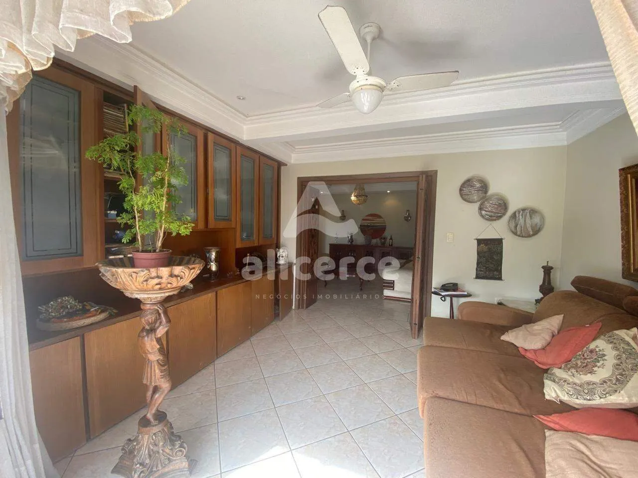 Imagem Cobertura à venda com 3 quartos 1 suíte, 232m² em Coqueiros Florianópolis