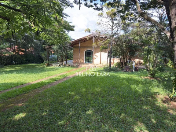 Imagem Casa à Venda no Condomínio Fazenda Solar, Igarapé MG.
