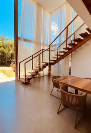 Imagem Casa alto luxo com quatro suíte espaço gourmet piscina a venda em Praia do Forte