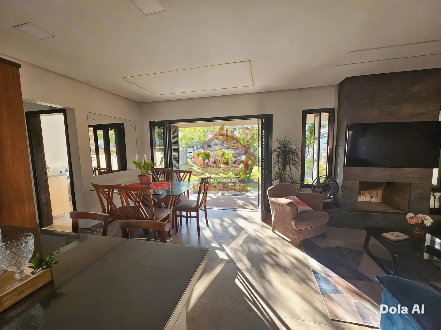 Imagem C100 | Casa 4 dormitórios à venda a 400m do mar em Imbé