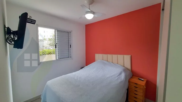 Imagem Apartamento de 2 dormitórios sendo 1 suíte, sacada, com 52m² em Jardim Celeste, São Paulo