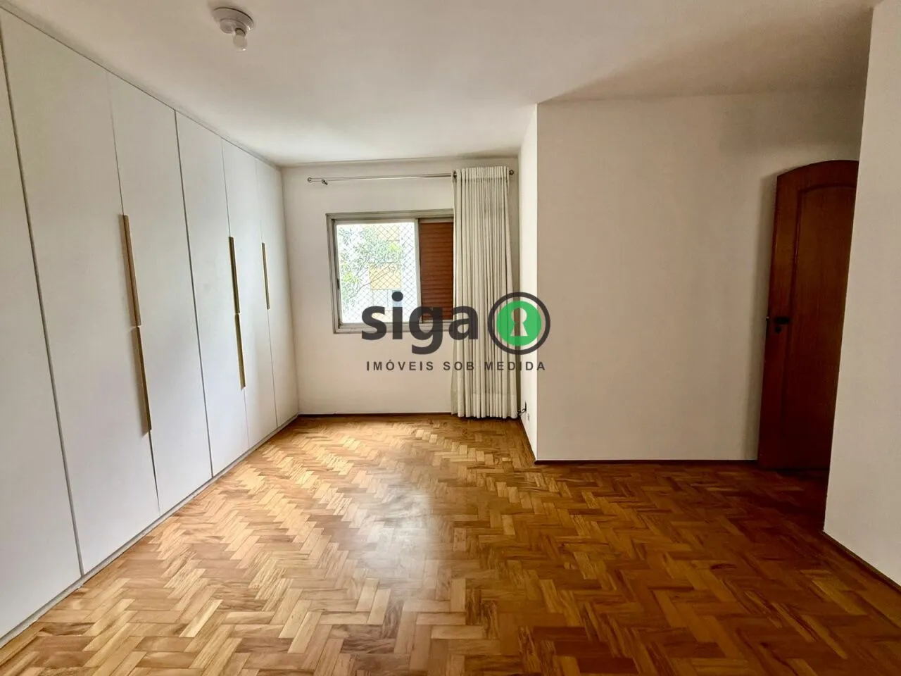 Foto do imóvel Apartamento 4 dormitórios sendo 1 suíte no melhor ponto da Chacara Flora