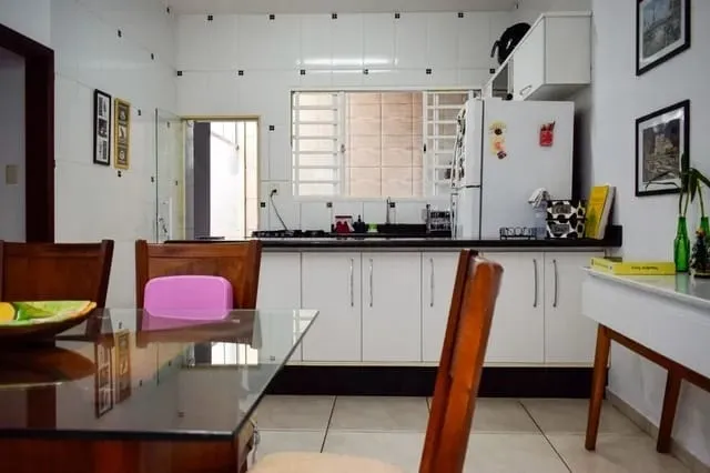 Imagem Casa à venda 3 Quartos, 1 Suite, 4 Vagas, 300M², Jardim Oásis, Taubaté - SP