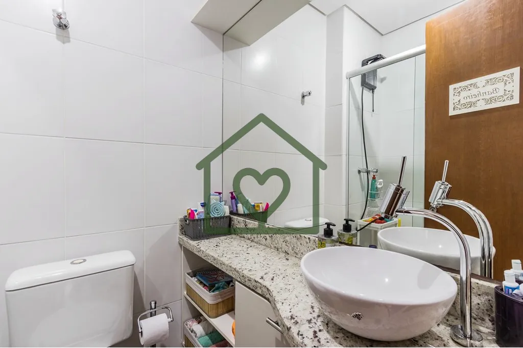 Imagem Apartamento no Cristo Redentor com dois dormitórios, sendo uma suíte, living para dois ambientes c...