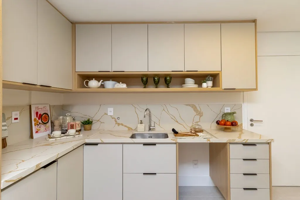 Imagem Imperdível apartamento de luxo em Cerqueira César - 2 quartos, 2 suítes, 3 banheiros, 2 vagas - São Paulo-SP, 143m².