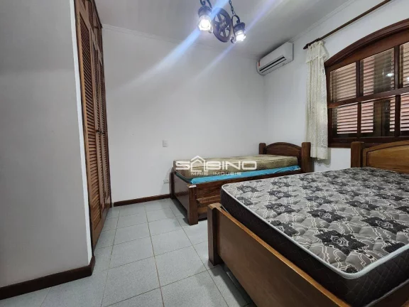 Imagem Casa para Locação Anual, com 4 dormitórios 230m² 4 vagas, Módulo 3 - na Riviera de São Lourenço - Bertioga SP