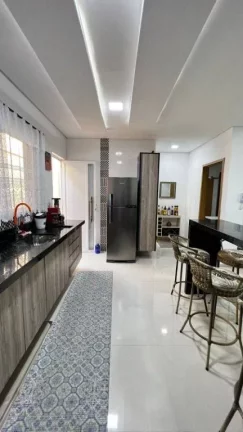 Imagem Sobrado com 3 dormitórios à venda, 84 m² por R$ 468.000,00 - Caiçara - Praia Grande/SP