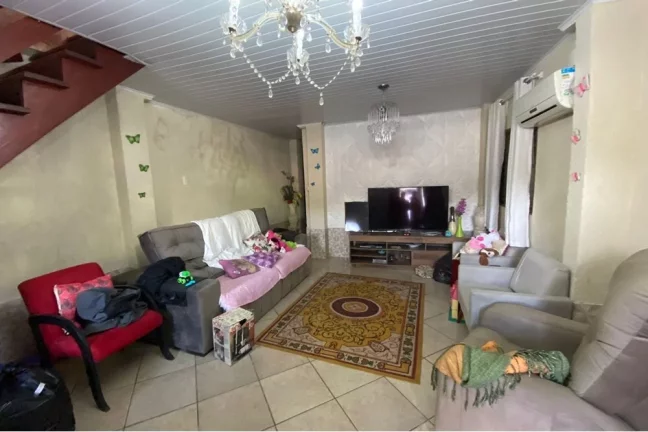 Imagem Casa para venda no bairro Nossa Senhora das Graças em Canoas