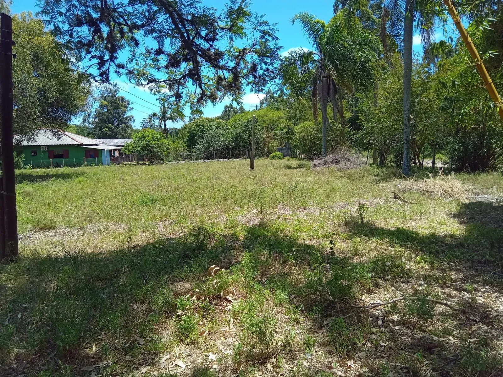 Imagem Lindo Sitio com 13 mil metros com casa !