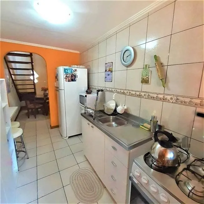 Imagem Casa 3 dormitorios 2 garagens no Bairro Hípica em Porto Alegre RS