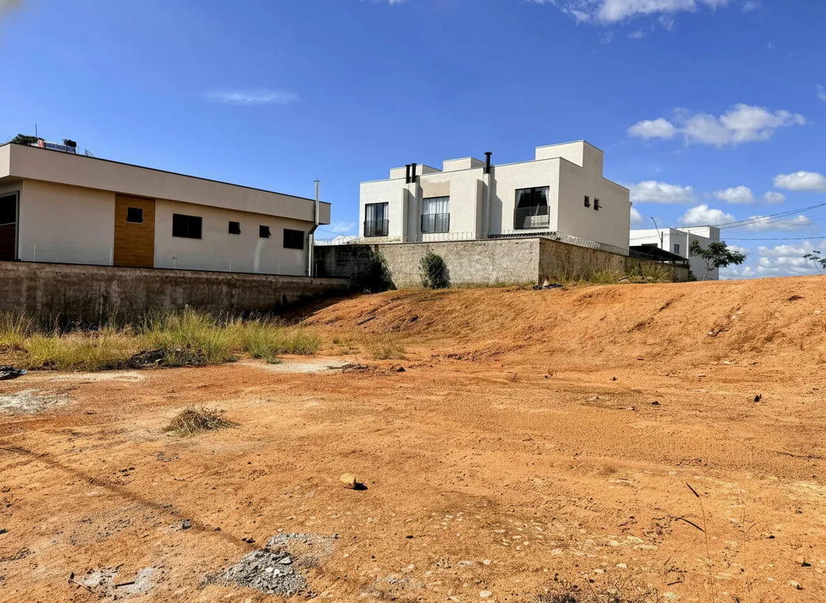 Imagem Terreno 250 m² à venda em Jardins de Florença, Poços de Caldas