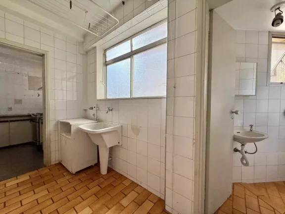 Imagem APARTAMENTO COM 03 QUARTOS, 01 SUÍTE E 02 VAGAS NO BAIRRO CARMO
