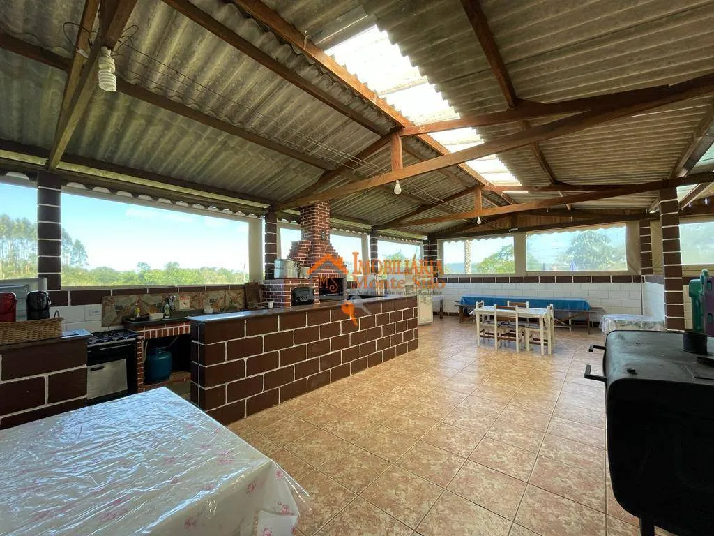 Imagem Sítio com 4 dormitórios à venda, 17297 m² por R$ 1.400.000,00 - Caputera - Arujá/SP