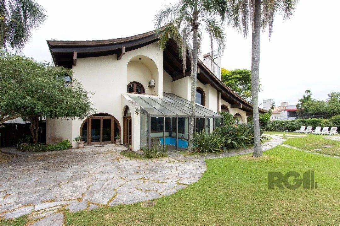 Imagem Casa para Venda - 645m², 4 dormitórios, sendo 4 suites, 11 vagas - Tristeza