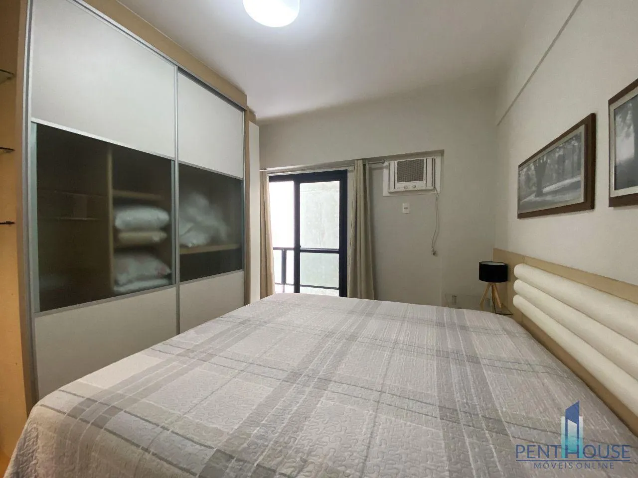 Imagem Apartamento Frente Mar para Venda em Balneário Camboriú, CENTRO, 3 dormitórios, 1 suíte, 2 banheiros, 1 vaga