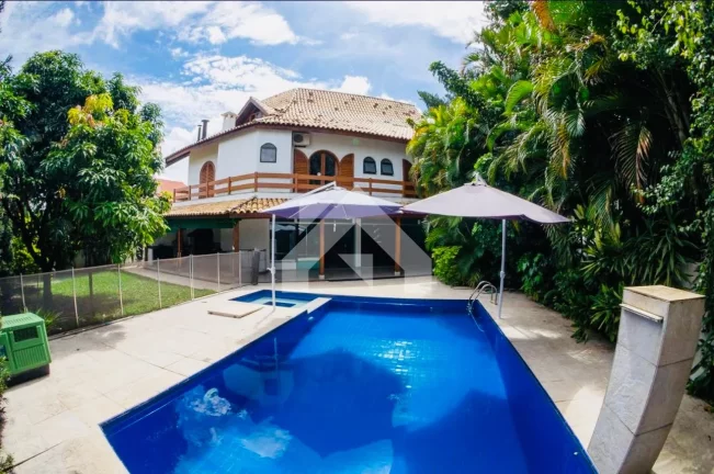 Imagem Casa de Condomínio em Alphaville - Santana de Parnaíba, SP