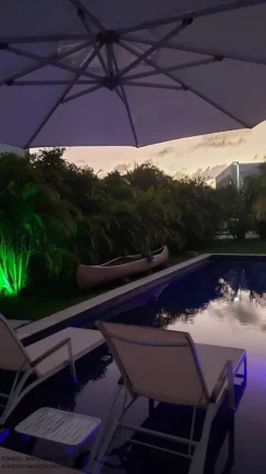 Imagem Casa alto padrão a venda em Busca Vida com 4 sites