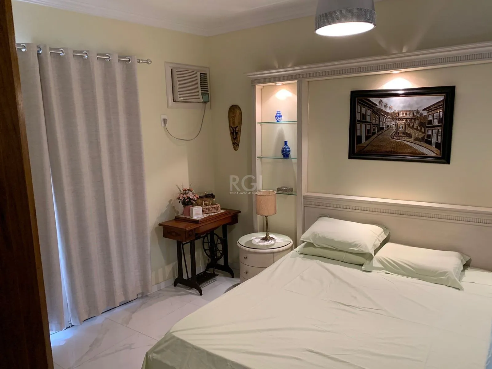 Imagem Apartamento para Venda - 130m², 3 dormitórios, sendo 1 suites, 1 vaga - Rio Branco