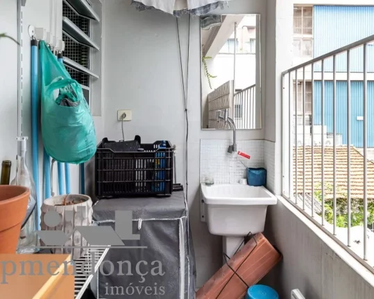 Imagem Lindo apartamento em Pinheiros, bem iluminado, aconchegante, sala ampla, integrada com a cozinha, po...