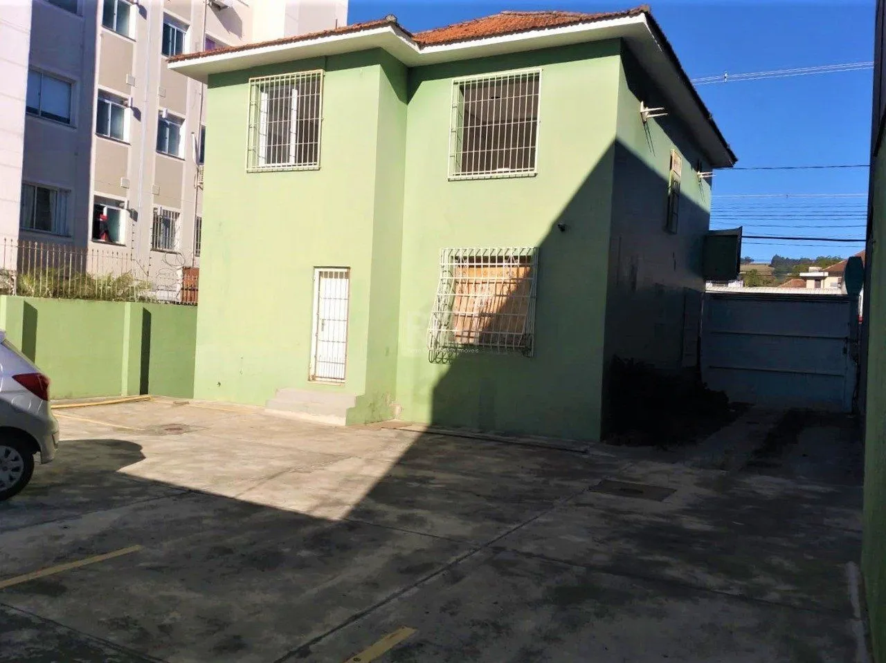 Imagem Casa Comercial para Venda - 250m², 0 dormitórios, 10 vagas - Glória