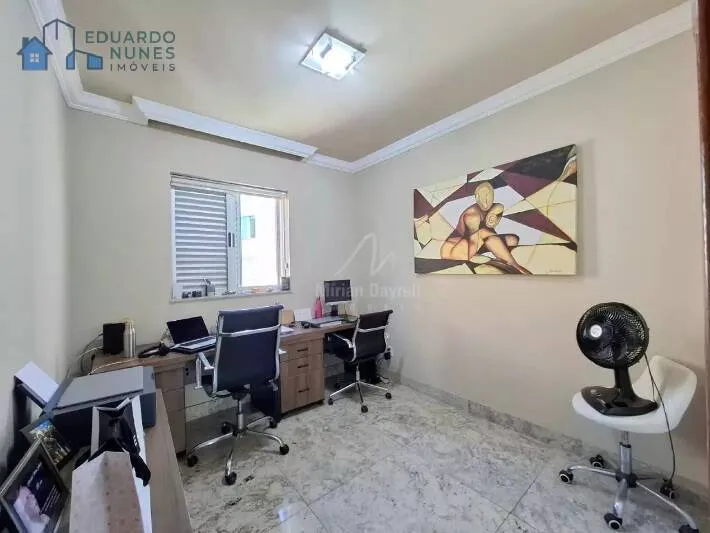 Imagem LINDA COBERTURA COM 5 QUARTOS,2 SUÍTES, 4 VAGAS NO CIDADE NOVA!!!!
