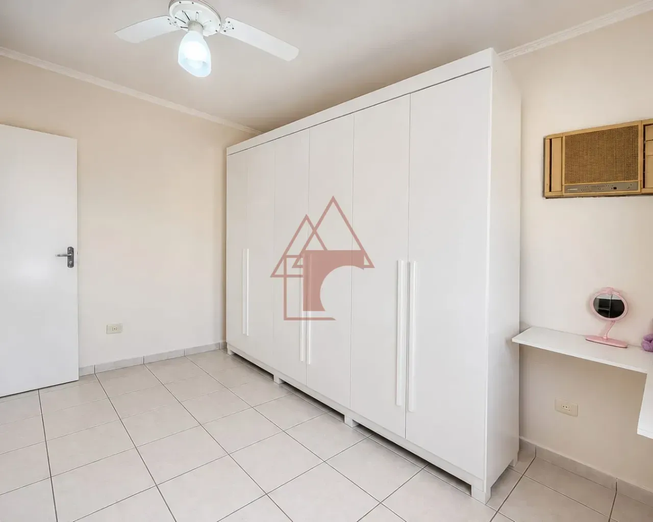 Imagem Apartamento com 2 Quartos à Venda, 66 m² em Jardim Casqueiro - Cubatão
