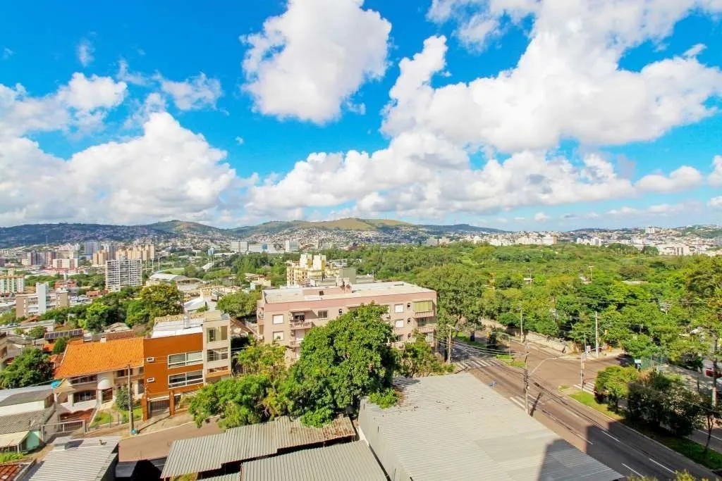 Imagem Apartamento 3 Dormitórios com Suíte, Churrasqueira e Excelente Vista Petrópolis